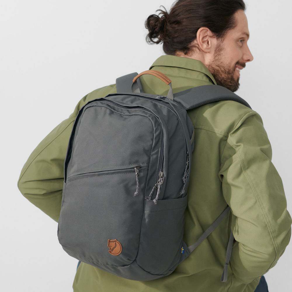 R?ven 20 outlet backpack
