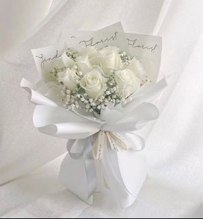 11 stalks fresh red roses bouquet | anniversary flower bouquet ...