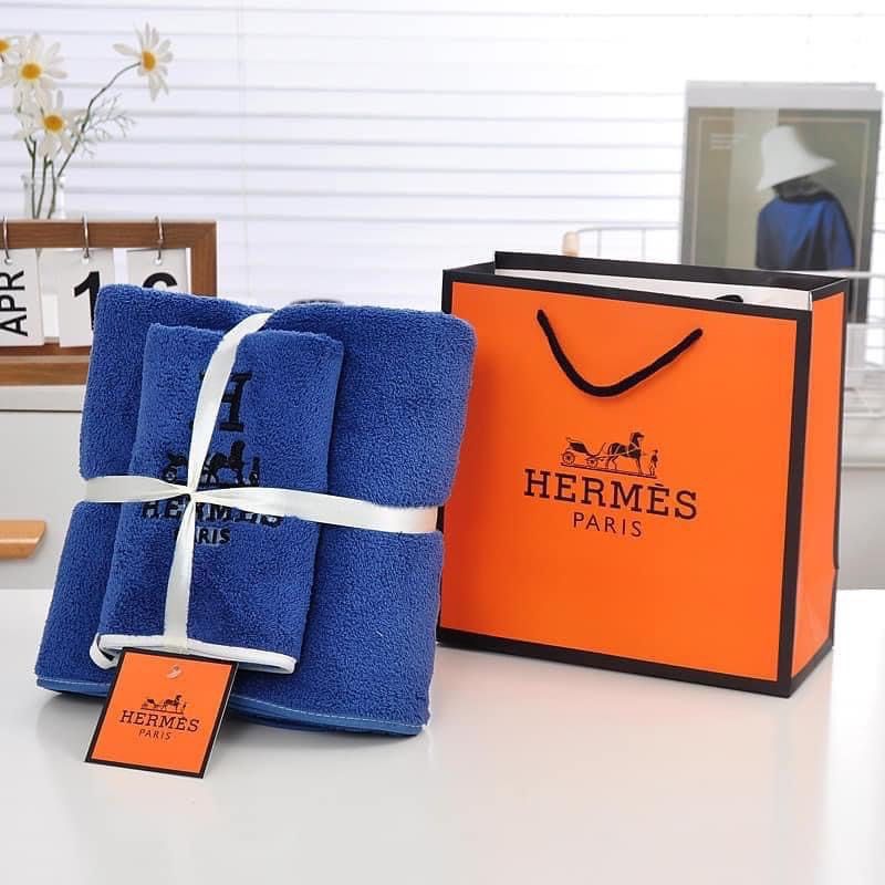 Hermes bath hotsell towel