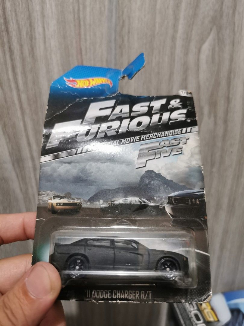 Hotwheels 2011 Dodge Charger R/T (Category: Vehicle & Diecast Models) located in Quezon City. Submitted by snoviee (Listing ID 1219906319, Image 1). Description: Fast & furious 5 Hotwheels 7/8 11 Dodge cahrger R/T MiSB Issue card dent only RFS :decluttering.