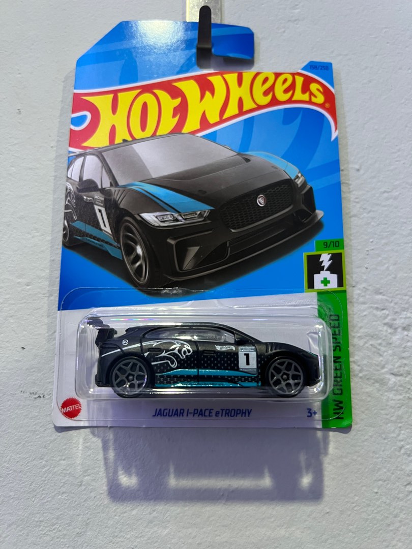 Hot wheels jaguar i pace on sale