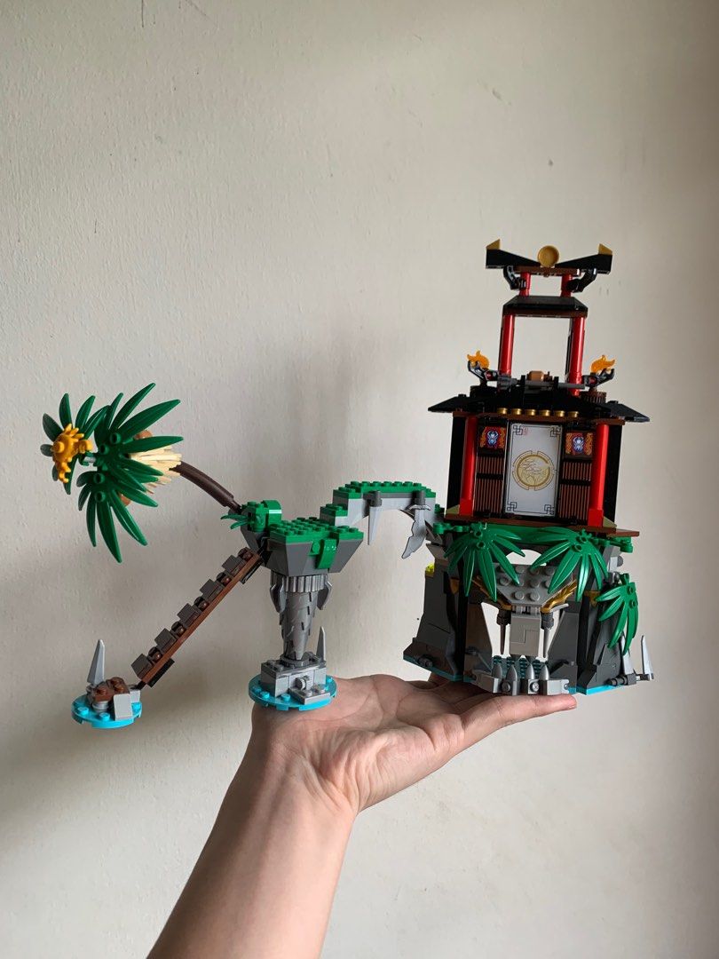 Tiger shop widow island