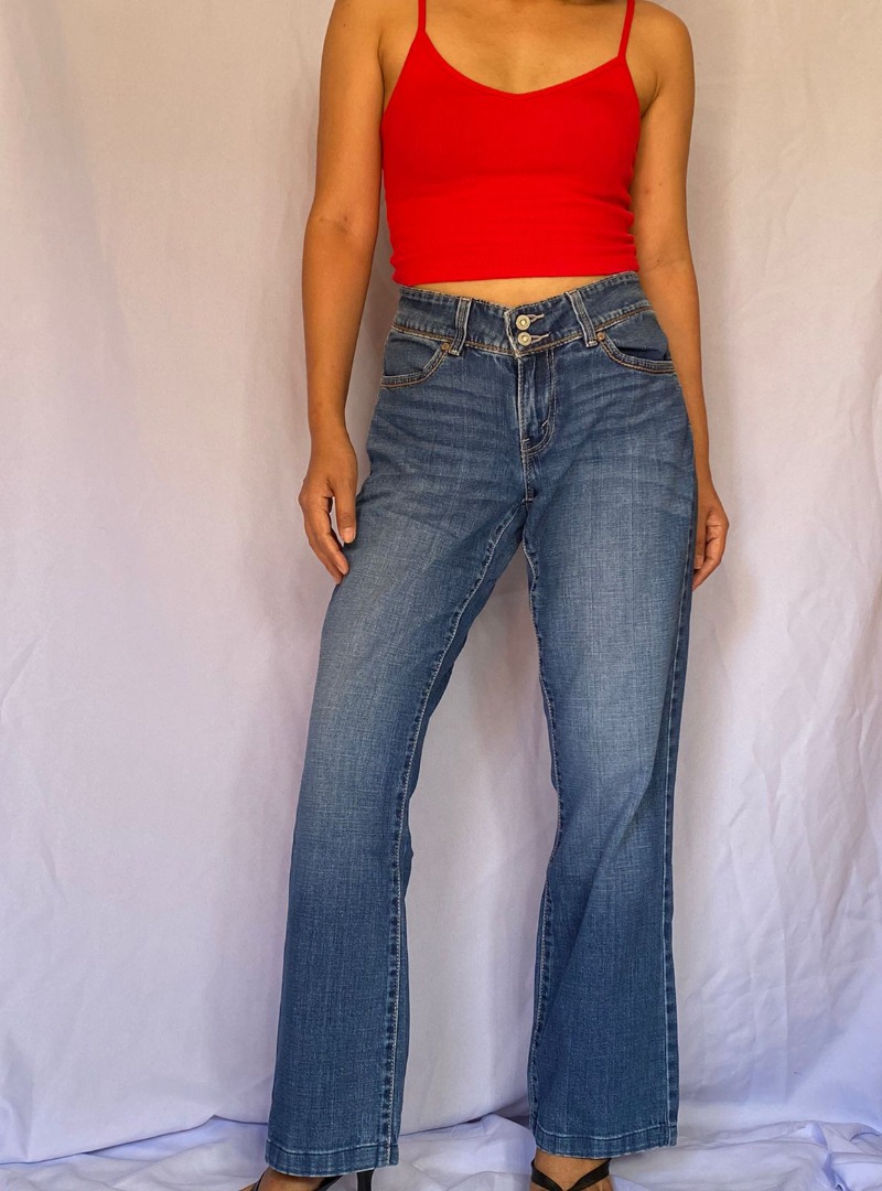 Levis curvy bootcut jeans, Women's Fashion, Bottoms, Jeans on Carousell
