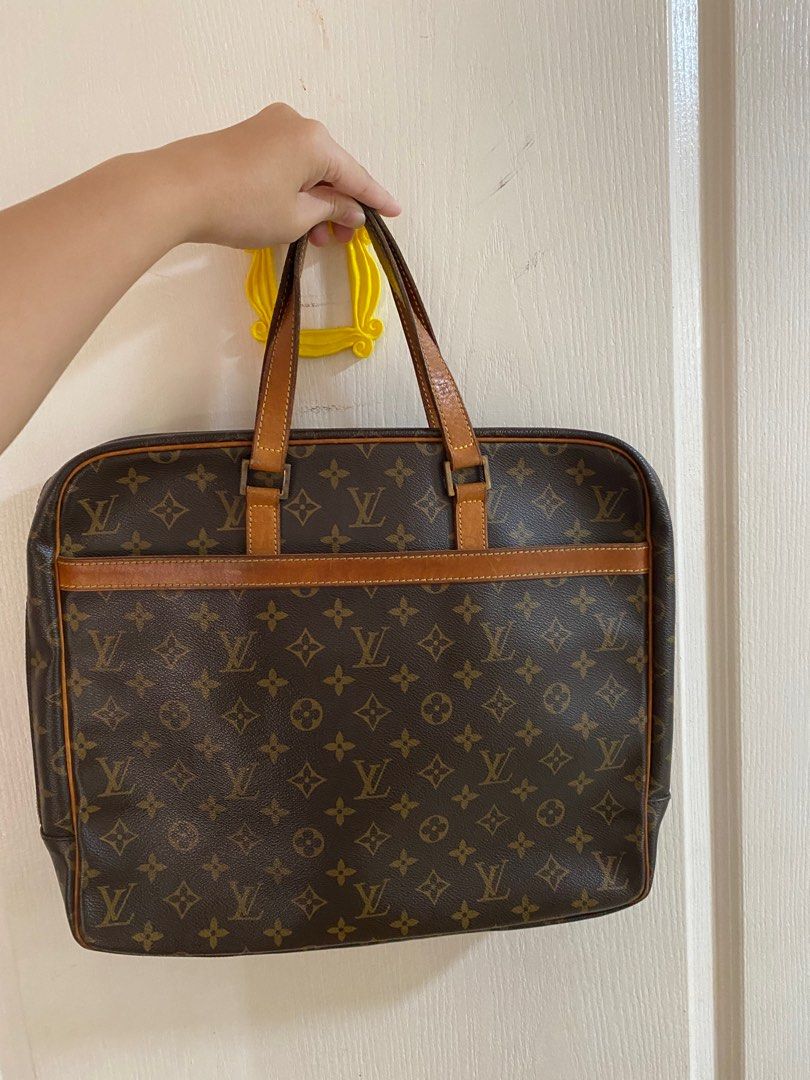 Louis Vuitton laptop bag, Luxury, Bags & Wallets on Carousell