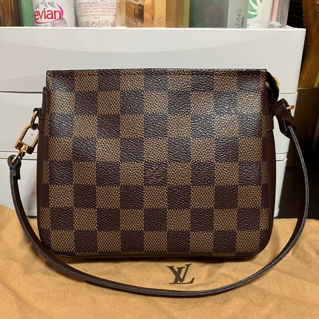 LV CLUNY CROSSBODY BAG, Luxury, Bags & Wallets on Carousell