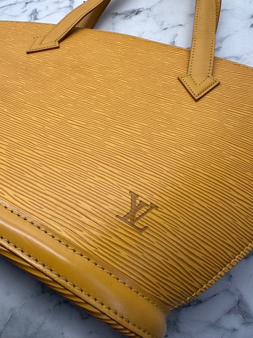 Louis Vuitton Marigold Saint Jacques 