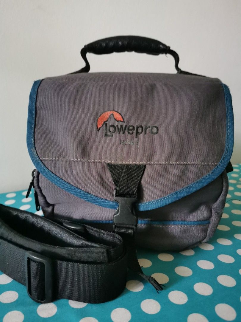 Lowepro camera bag, Photography, Photography Accessories, Camera Bags