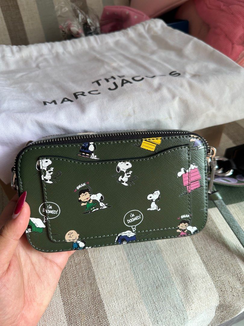 Marc Jacobs X Snoopy Camera Bag, Women's Fashion, Bags & Wallets, Cross