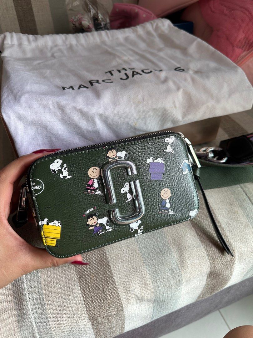 Marc Jacobs X Snoopy Camera Bag, Women's Fashion, Bags & Wallets, Cross
