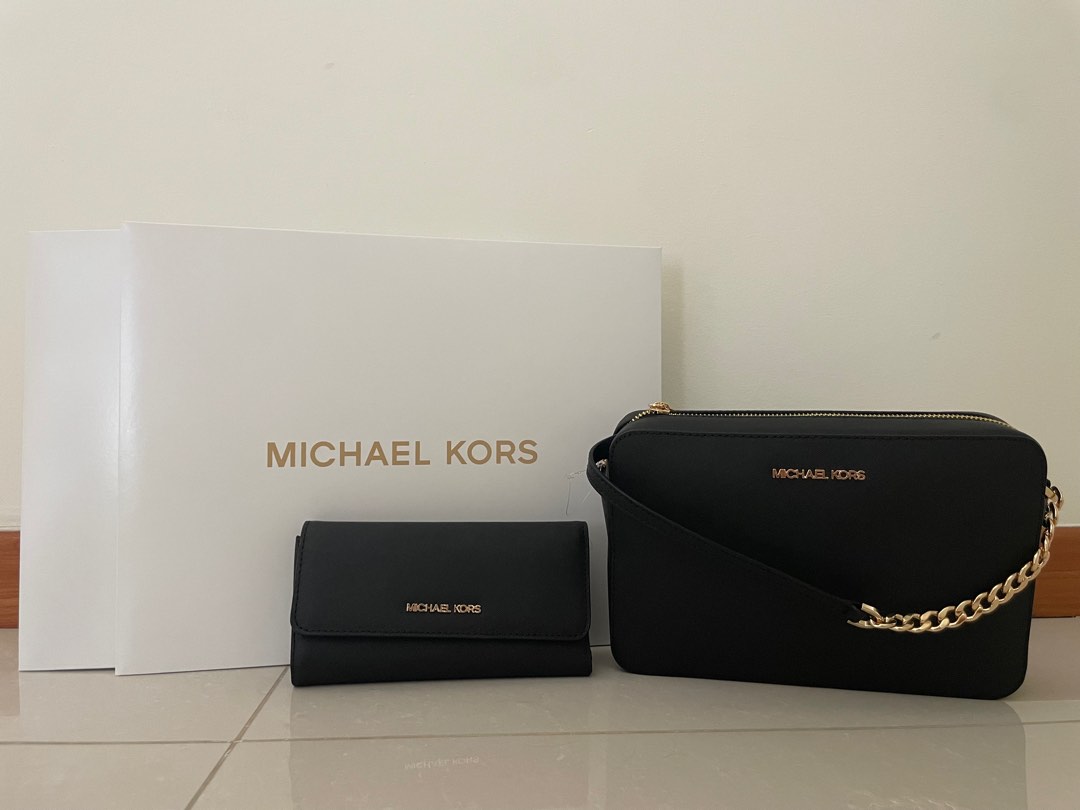 Michael kors store bundle set