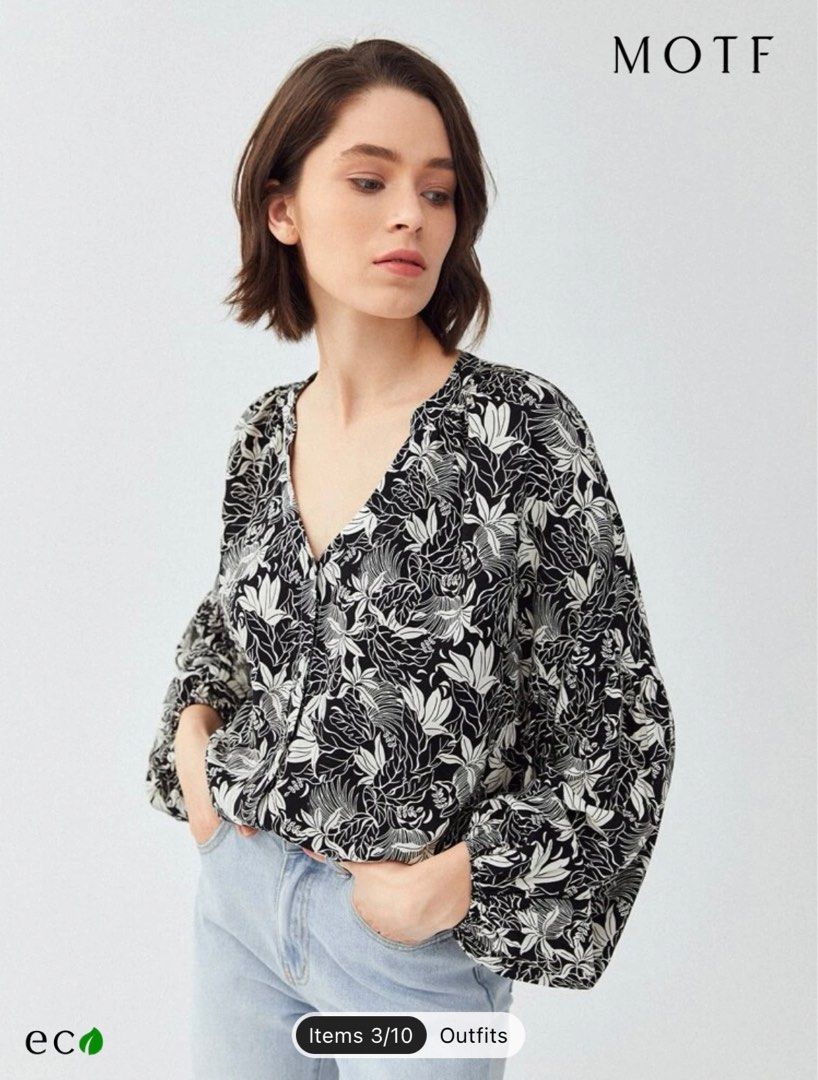 Women’s Blouse (Category: Blouses) located in Singapore. Submitted by inuse (Listing ID 1219786347, Image 3). Description: ECO BLOUSE MADE OF LENZING™ ECOVERO™ BRANDED VISCOSE FIBERS BNWOT never worn before | rtp $41 100% viscose, cooling for SG weather NM +$2 Product Measurement Shoulder:84.4 cm Length:64.5 cm Sleeve Length:40 cm Bust: 118 cm Cuff:19 cm.