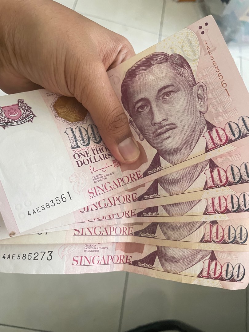 Need Change 1000SGD to MYR (Higher offer), Hobbies & Toys, Collectibles &  Memorabilia, Currency on Carousell