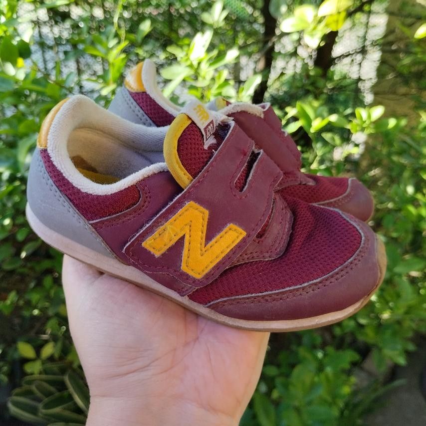 New balance 620 kids 2025