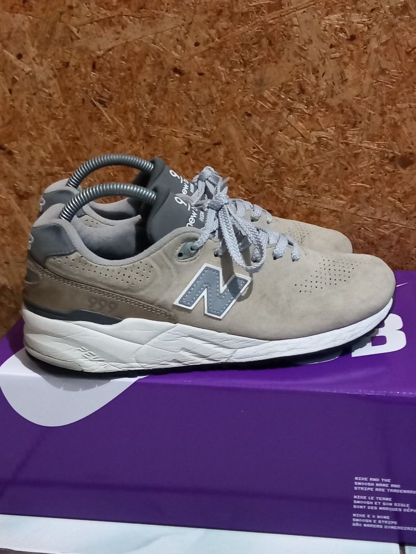 New balance mrl999 on sale