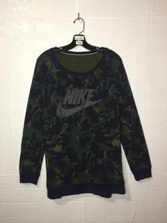 NIKE CAMO LONGSLEEVE