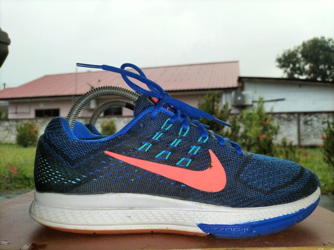 Nike structure 18 clearance