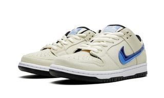 Nike SB Truck It Dunk Low