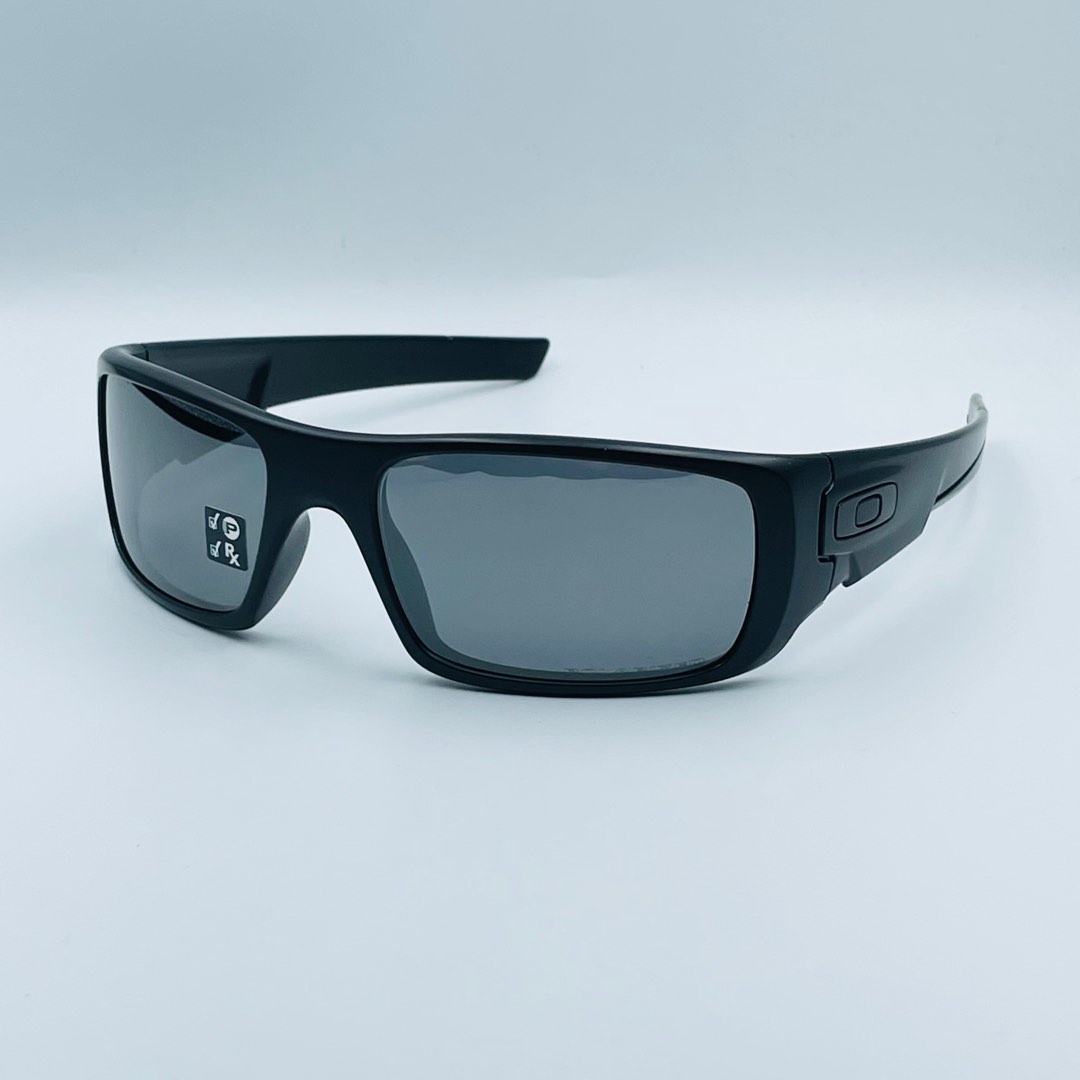 Oakley Crankshaft Matte Black w/ Polarized Prizm Black, Men's Fashion, Watches & Accessories
