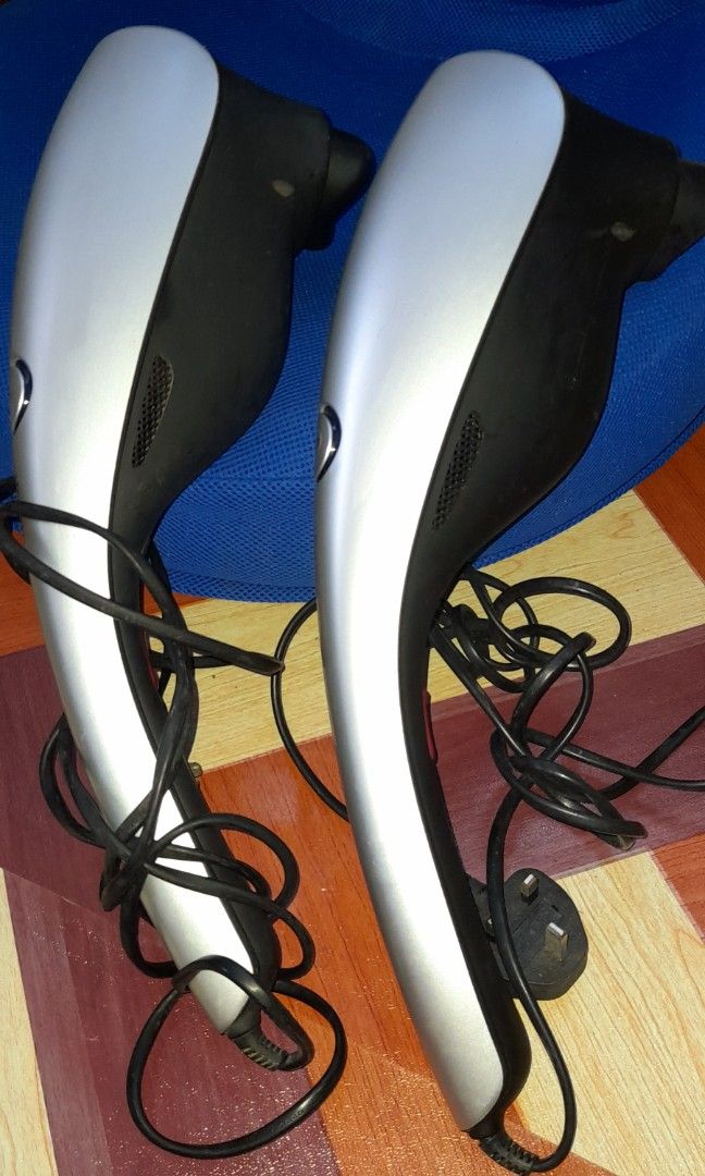 Osim (Category: Massage Devices) located in Iloilo. Submitted by jdeah (Listing ID 1219838370, Image 3). Description: 1500k for 2 osim ipamper 1 good condition working well smooth and heater is working no prob at all. 1 is bit loose and loud heater is not working.