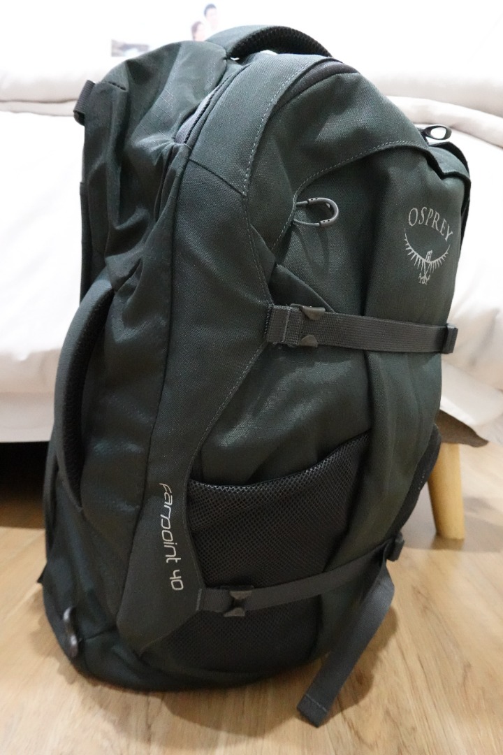 Osprey farpoint 40 discount black