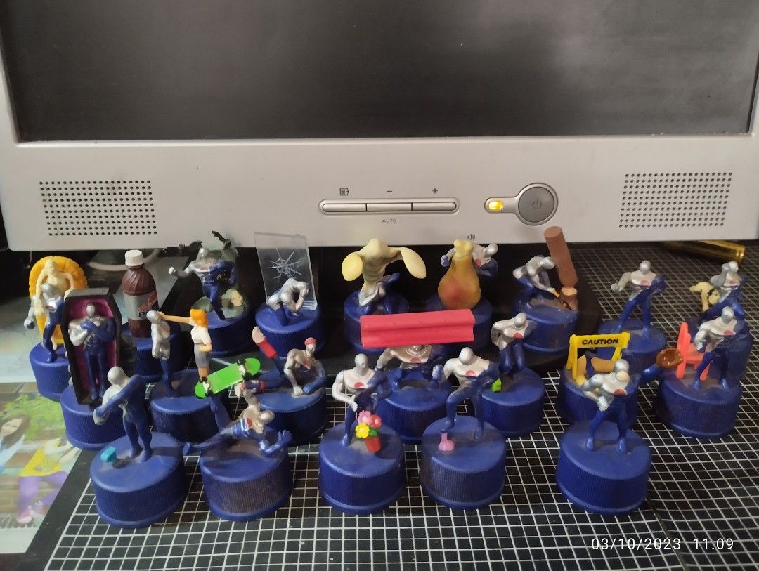 Pepsiman Bottle Caps (Category: Character Goods) located in Tuguegarao City. Submitted by bleem22 (Listing ID 1219770753, Image 1). Description: Pepsiman lot of 29 PCs last pic mga doubles 21 unique figures 8 PCs doubles 1k for all.