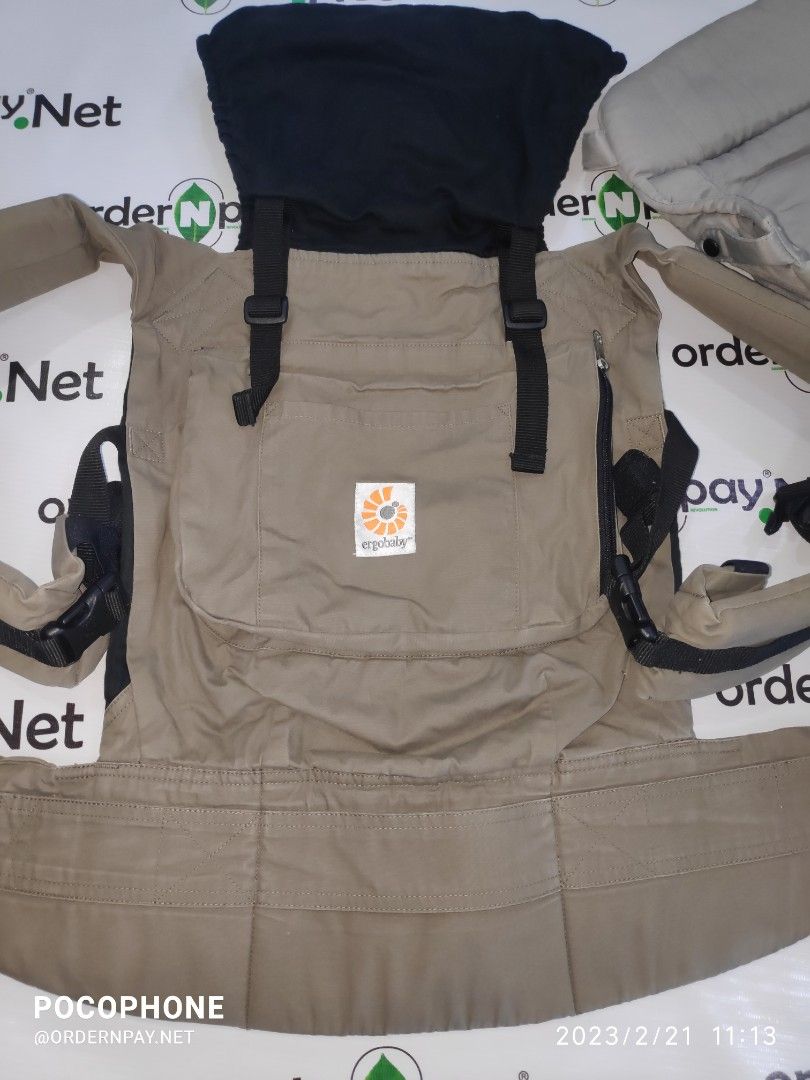 Ergobaby aussie khaki on sale