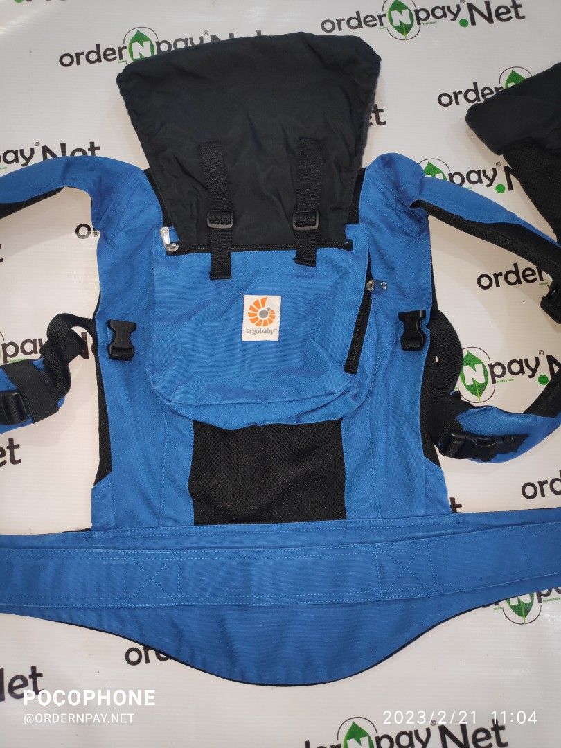 Preloved Authentic Ergobaby Performance Bundle of Joy