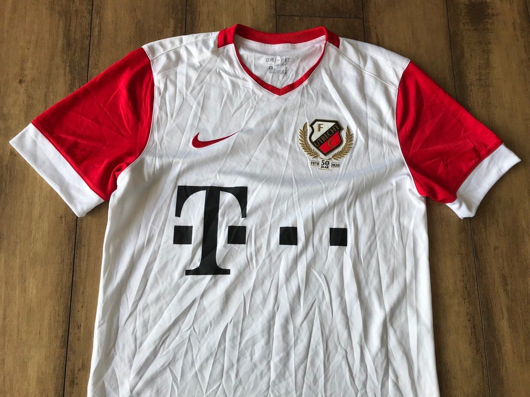 Uitshirt fc hot sale utrecht 2020