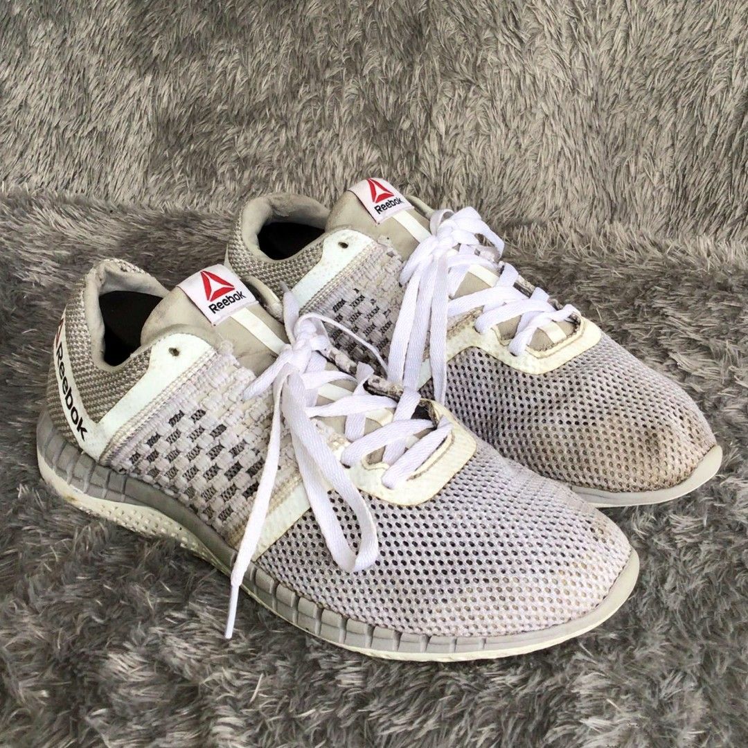 Reebok Z Print Run Fesyen Pria Sepatu Sneakers di Carousell