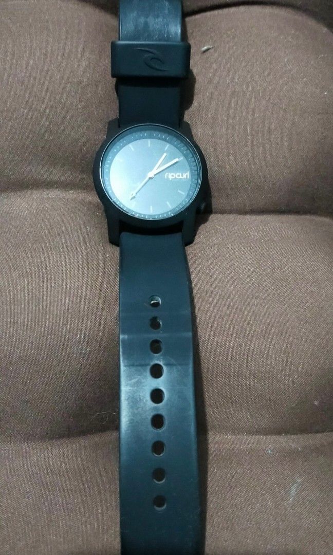 Cambridge best sale silicone watch