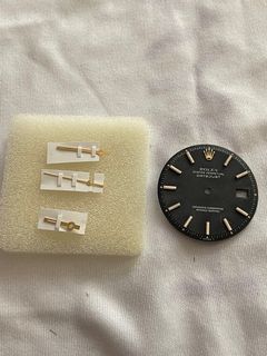 （分類：）位於 。 由 vintagewatchconnoisseur 提交（商品編號 1204087827，圖片 1）。簡介： 。