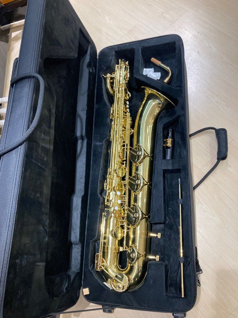 Sakkusu online baritone saxophone