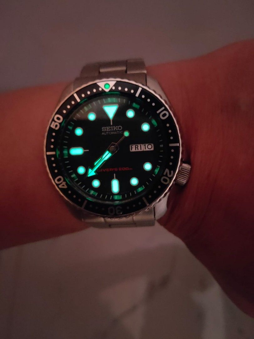 Seiko SKX007 SKX007K2 Bond Black Dial Automatic Diver 200m Original