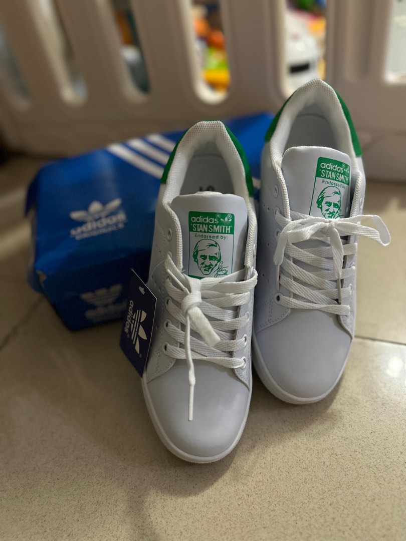 Stan smith white green sneaker Women s Fashion Footwear