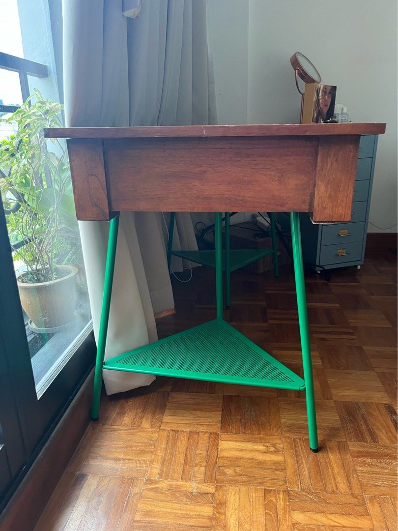 Study Table (Category: Tables & Sets) located in Singapore. Submitted by nalya69 (Listing ID 1219770958, Image 2). Description: Study table on tresles. Beautiful design idea, brings together classic and modern. 120x60x71 cm..