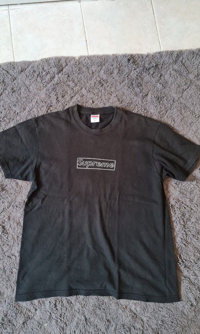 Supreme kaws bogo
