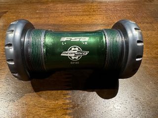 T Line stock FSA BB