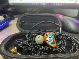 （分類：）位於 。 由 dd1678 提交（商品編號 1219883996，圖片 1）。簡介： 。