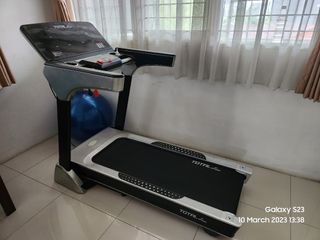 (Kategori: ) berada di . Dikirim oleh fitzrovia (ID iklan 1219810540, Gambar 1). Deskripsi: .