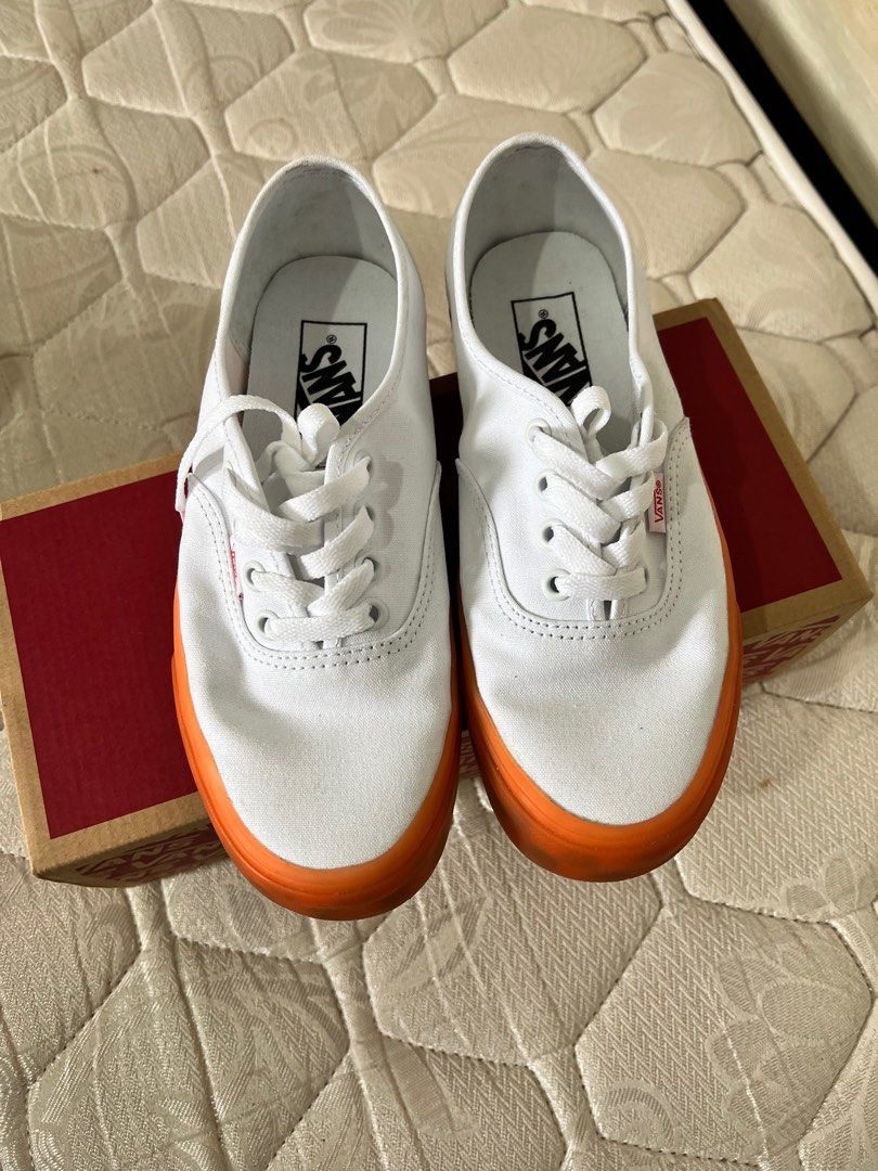 Vans online translucent gum