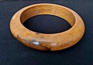 Vibtage Wooden Bangle Bracelet
