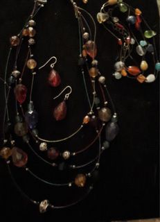 Vintage Set of Jewlery