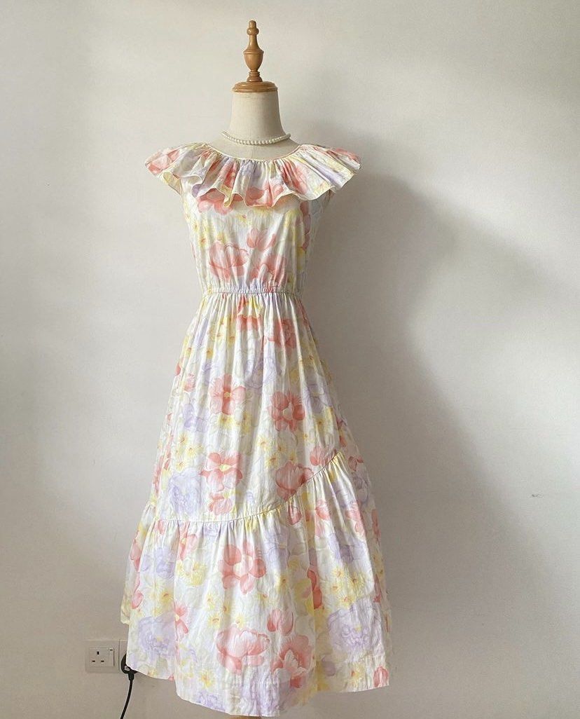 Vintage watercolour flora dress ruffle on neckline soft pastel