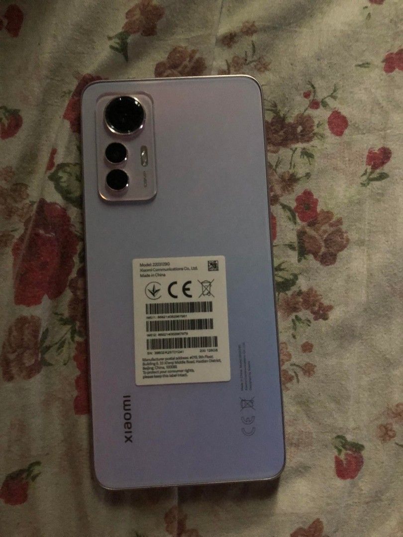 xiaomi 12 lite (Category: Xiaomi) located in Mandaluyong City. Submitted by josanidreb (Listing ID 1219752740, Image 1). Description: complete with box screen protector since day 1. can meet up within san jose del monte only.