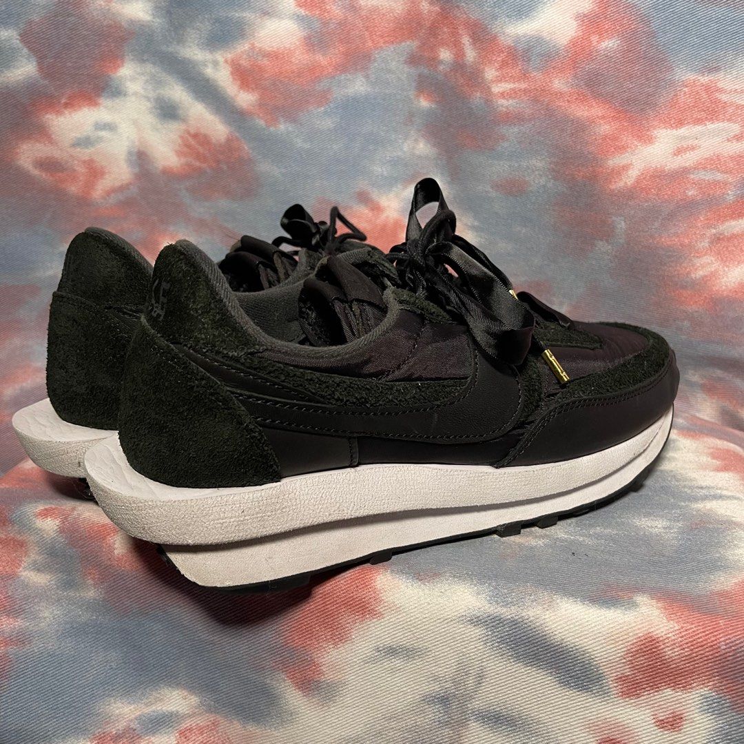 nike ld waffle sacai black nylon on feet