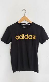 Adidas essentials tshirt gold letter