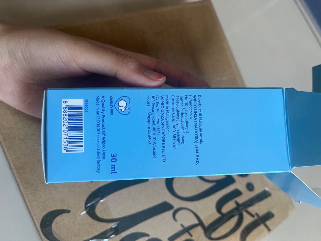 Aiken Oilfree Serum, Beauty & Personal Care, Face, Face Care on Carousell