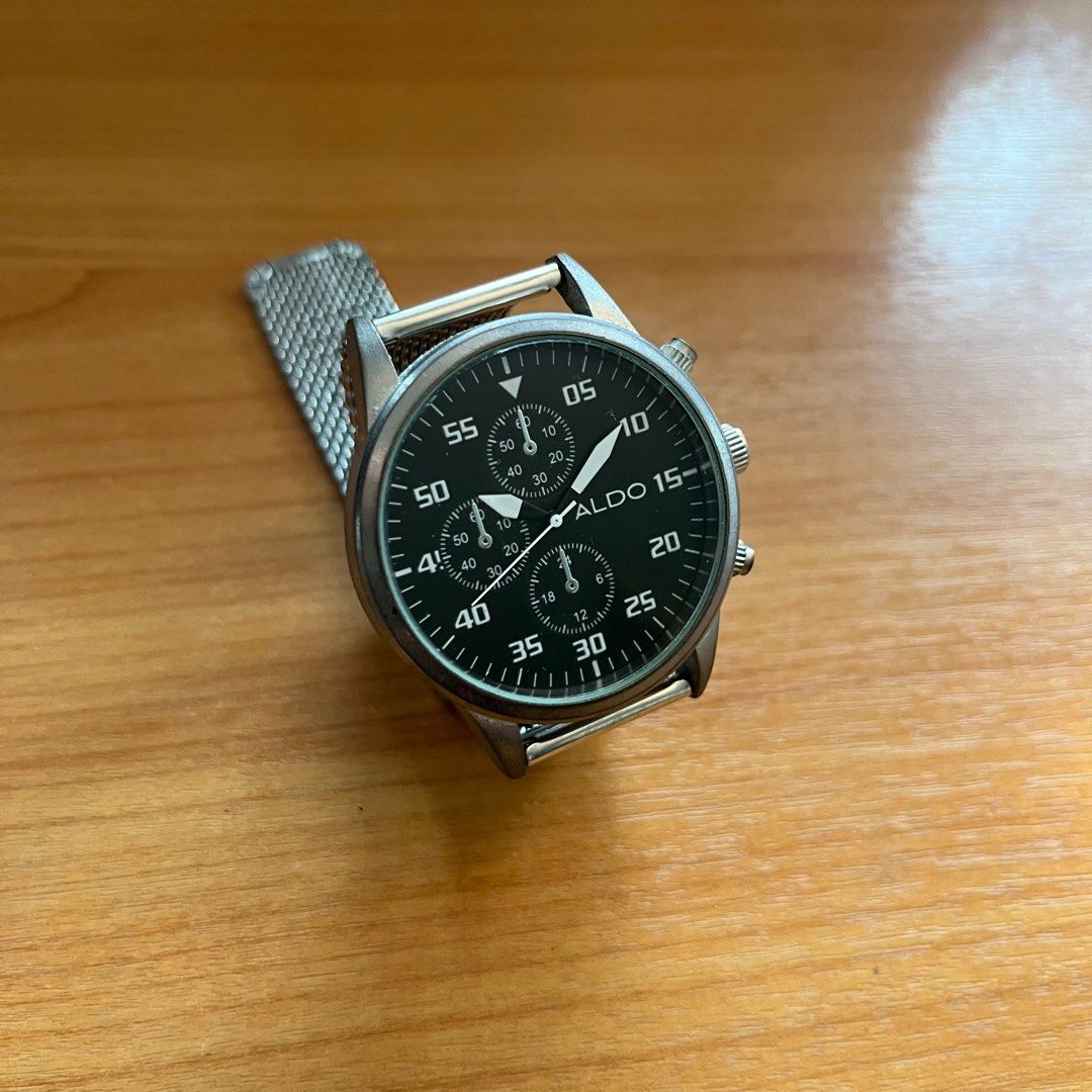 Japan quartz movement stainless steel back 2025