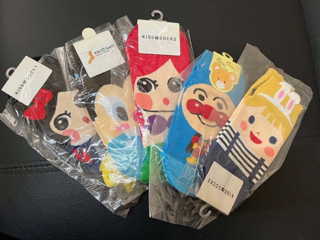 Assorted socks (Category: Socks & Tights) located in Singapore. Submitted by beans_talk (Listing ID 1219969686, Image 2). Description: Brand new socks for $2 a pair! Other designs available too..