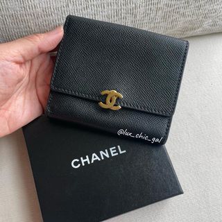 AUTHENTIC CHANEL Caviar Short Compact Wallet 24k Gold Hardware ❤️
